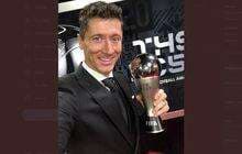 Robert Lewandowski Sabet Gelar Pemain Terbaik FIFA 2021 Robert Lewandowski Sabet Gelar Pemain Terbaik FIFA 2021