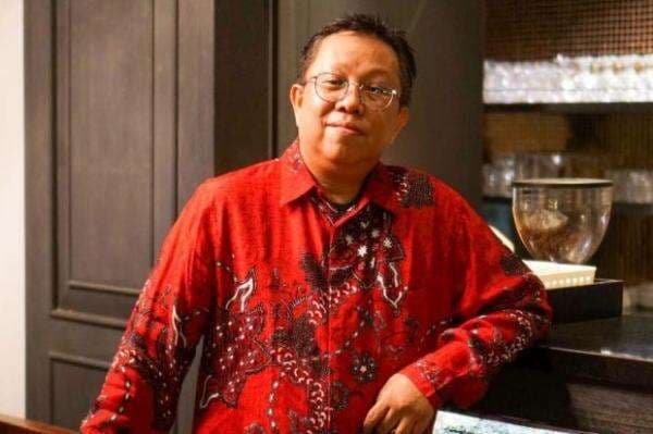 Video Syur Mirip Nagita Slavina di Pusaran Medsos Pemersatu Bangsa? Video Syur Mirip Nagita Slavina di Pusaran Medsos Pemersatu Bangsa?