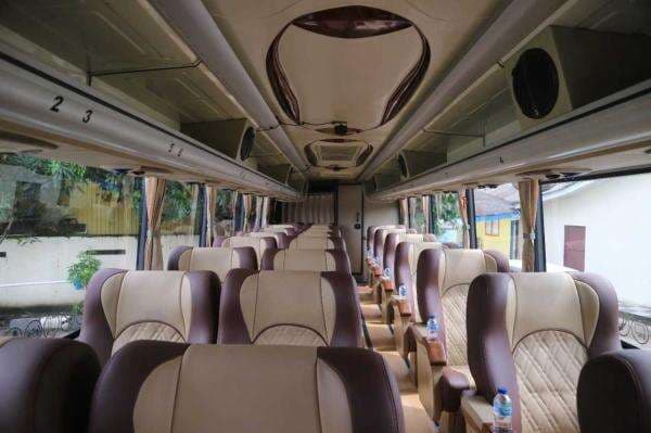 Damri Luncurkan Layanan Royal Class Bus Rute Jakarta - Surabaya - Malang Damri Luncurkan Layanan Royal Class Bus Rute Jakarta - Surabaya - Malang