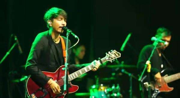 Chord Lagu dan Lirik Lagu Celengan Rindu Chord Lagu dan Lirik Lagu Celengan Rindu