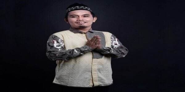 Biodata dan Profil Ustadz Maulana: Umur, Karier dan Keluarga, Pendakwah yang Khas Abis