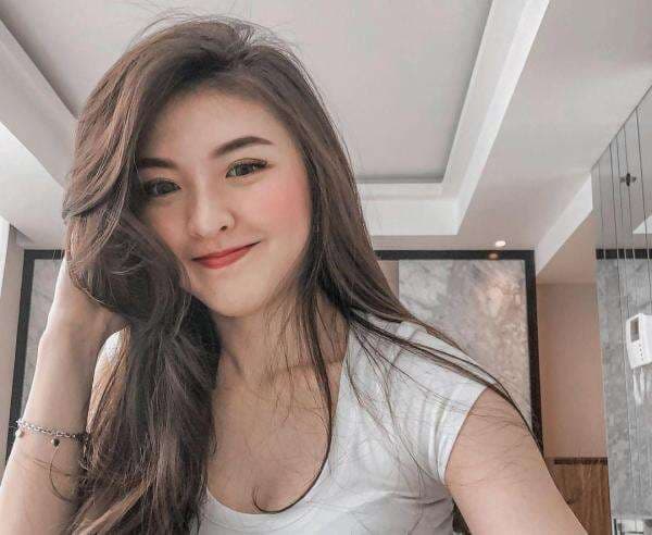 Biodata dan Agama Ruth Stefanie, Selebgram Berwajah Oriental Asal Surabaya Biodata dan Agama Ruth Stefanie, Selebgram Berwajah Oriental Asal Surabaya