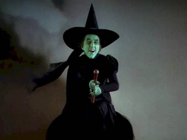 Bukan Dongeng, 5 Penyihir Wanita Zaman Dahulu yang Miliki Kekuatan Tak Terkira Bukan Dongeng, 5 Penyihir Wanita Zaman Dahulu yang Miliki Kekuatan Tak Terkira