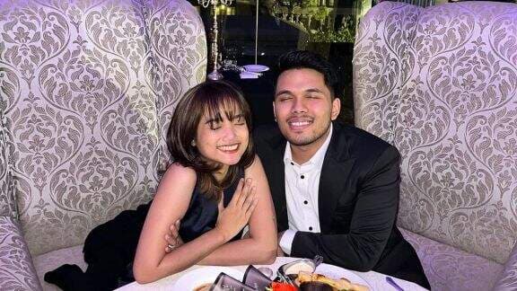 Thariq Halilintar Gelagapan Terciduk Masih Demen Kepoin Mantan, Fuji Terbakar Api Cemburu? Thariq Halilintar Gelagapan Terciduk Masih Demen Kepoin Mantan, Fuji Terbakar Api Cemburu?