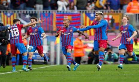 Liga Spanyol: 10 Pemain Barcelona Kalahkan Atletico, Kembali ke Empat Besar Liga Spanyol: 10 Pemain Barcelona Kalahkan Atletico, Kembali ke Empat Besar