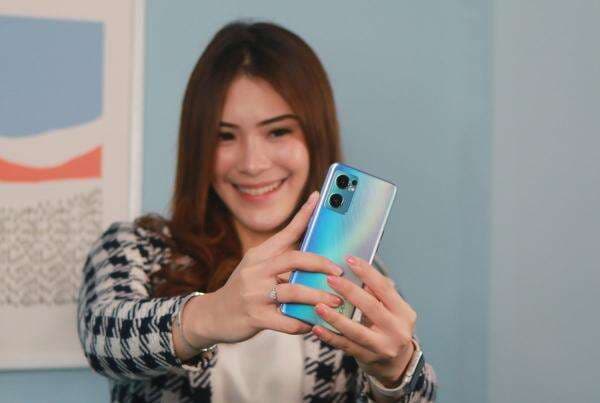 Pertama dengan Teknologi Laser Direct Imaging, Inilah Desain OPPO Reno7 5G Versi Indonesia Pertama dengan Teknologi Laser Direct Imaging, Inilah Desain OPPO Reno7 5G Versi Indonesia