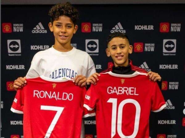 Pakai Nomor 7, Anak Cristiano Ronaldo Gabung Manchester United Junior Pakai Nomor 7, Anak Cristiano Ronaldo Gabung Manchester United Junior
