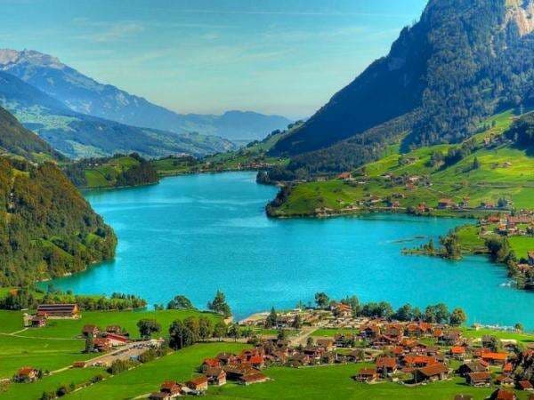 Melihat Keindahan Danau Brienz yang Jadi Lokasi Syuting Drakor Crash Landing On You Melihat Keindahan Danau Brienz yang Jadi Lokasi Syuting Drakor Crash Landing On You