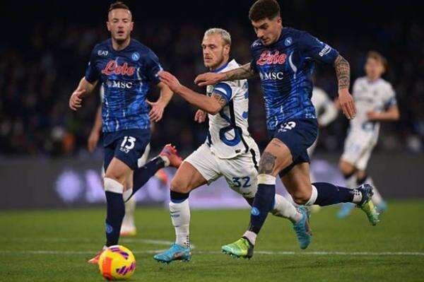 Hasil Liga Italia 2021/2022: Napoli Gagal Kudeta Inter Milan Hasil Liga Italia 2021/2022: Napoli Gagal Kudeta Inter Milan