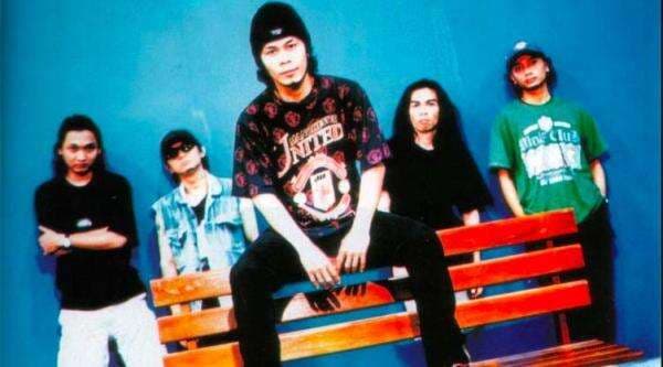 Deretan Lagu Band Jamrud Melegenda, Nomor 5 Angkat Cerita soal Seks Bebas Anak Muda Deretan Lagu Band Jamrud Melegenda, Nomor 5 Angkat Cerita soal Seks Bebas Anak Muda