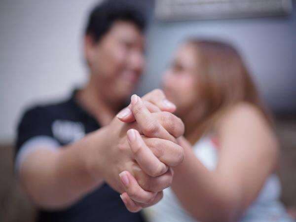 4 Cara Melayani Suami di Ranjang Menurut Islam, Simak Bunda! 4 Cara Melayani Suami di Ranjang Menurut Islam, Simak Bunda!