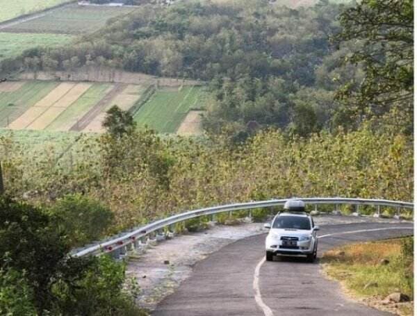 Ini 5 Tanjakan yang Bikin Pengemudi Mobil Indonesia Deg-degan, Berani Coba? Ini 5 Tanjakan yang Bikin Pengemudi Mobil Indonesia Deg-degan, Berani Coba?