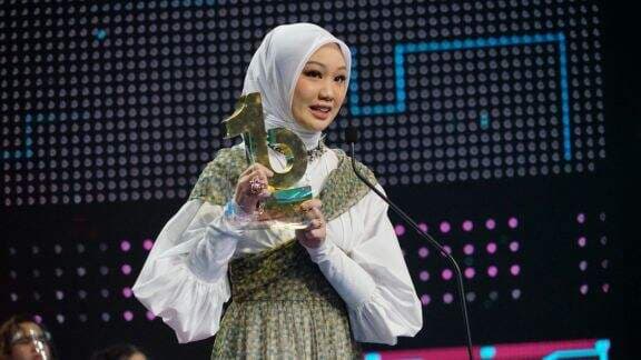 Setahun Berkarya melalui TikTok, Ini Profil Vina Maulina yang Menangkan Kategori Best of Learning and Education Setahun Berkarya melalui TikTok, Ini Profil Vina Maulina yang Menangkan Kategori Best of Learning and Education