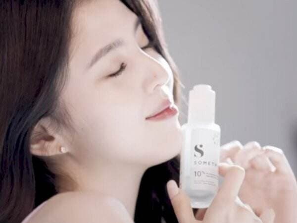 Artis Korea Laku Keras Jadi Brand Ambassador di Indonesia, Terbaru Somethinc`s Gandeng Han So Hee