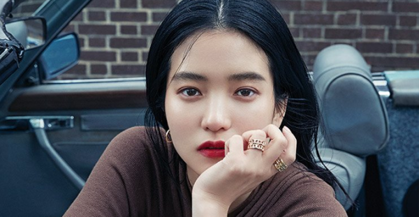 Fakta Menarik Kim Tae Ri, Pemain Drama Twenty Five Twenty One yang Berwajah Imut! Fakta Menarik Kim Tae Ri, Pemain Drama Twenty Five Twenty One yang Berwajah Imut!