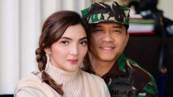 5 Artis Blak-blakan Bongkar Gaya Bercinta Favorit: No 3 Suka Jumpalitan, No 5 Suka Gaya `Guk Guk`! 5 Artis Blak-blakan Bongkar Gaya Bercinta Favorit: No 3 Suka Jumpalitan, No 5 Suka Gaya `Guk Guk`!