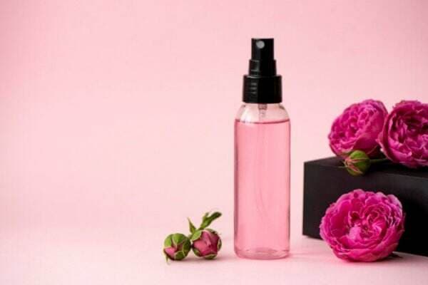 6 Pilihan Face Mist Bagus yang Harganya di Bawah 50 Ribu!