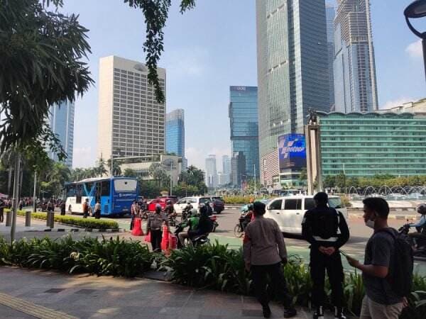 Jelang Parade Pembalap MotoGP di Jakarta, Situasi Kawasan Bundaran HI Masih Ramai