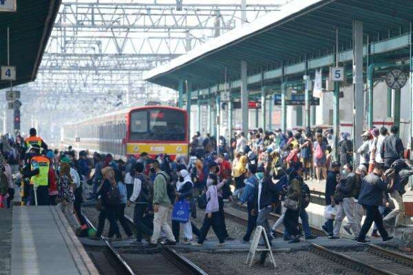 Beginilah Sejarah Stasiun Depok, Jadi Peninggalan Berharga Kolonial Belanda Beginilah Sejarah Stasiun Depok, Jadi Peninggalan Berharga Kolonial Belanda