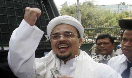 Selain Keturunan Rasulullah, Habib Rizieq Shihab (HRS) Ternyata Masih Cucu Si Pitung Selain Keturunan Rasulullah, Habib Rizieq Shihab (HRS) Ternyata Masih Cucu Si Pitung