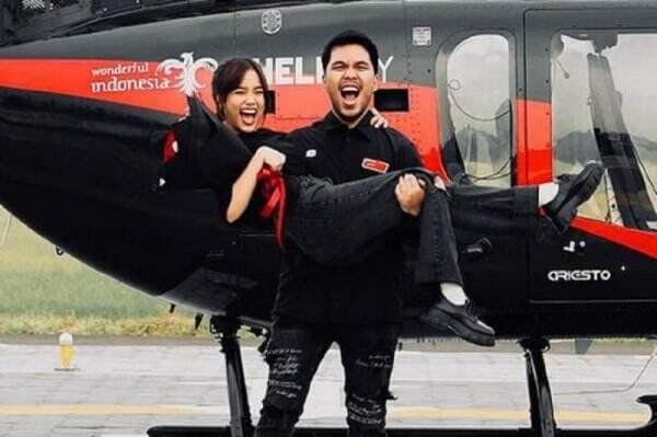 3 Momen Romantis Fuji dan Thoriq Halilintar, Kencan di Helikopter usai Dikabarkan Putus