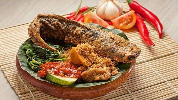 Resep Lele Goreng Kremes, Renyah dan Gurihnya Bikin Kalap!