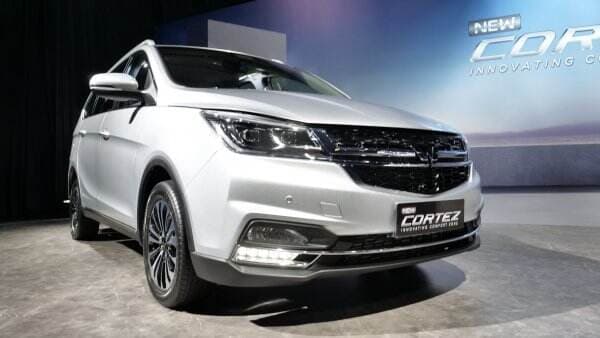 Wuling New Cortez Sudah Bisa `Hallo Wuling`, Harga di Bawah Rp300 Juta