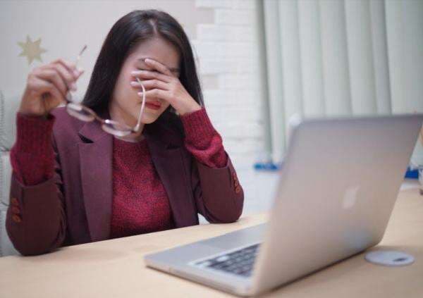 Demi Bayar Kuliah, Aku Rela Layani Permintaan Teman Kampus Demi Bayar Kuliah, Aku Rela Layani Permintaan Teman Kampus