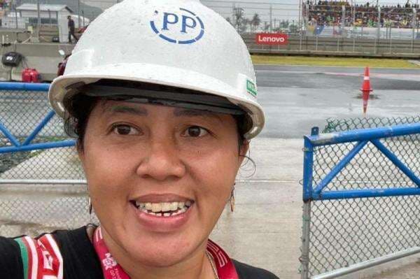 Rara Istiati Ngaku Pegang Remote Langit: Pawang Hujan Itu Meditasi di Alam Semesta Rara Istiati Ngaku Pegang Remote Langit: Pawang Hujan Itu Meditasi di Alam Semesta