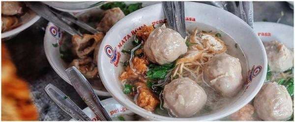 10 Tempat makan bakso terkenal di Jogja, cocok buat buka bersama 10 Tempat makan bakso terkenal di Jogja, cocok buat buka bersama