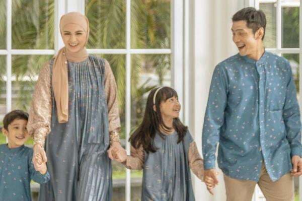 5 Rekomendasi Baju Lebaran dari Merek Lokal, Tentukan Pilihan dari Sekarang! 5 Rekomendasi Baju Lebaran dari Merek Lokal, Tentukan Pilihan dari Sekarang!