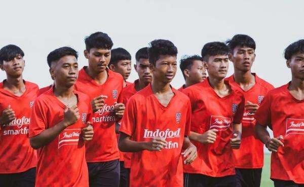 Daftar 26 Pemain Bali United U-18 untuk IYC 2021, Siap Hadapi Lawan Kelas Dunia Daftar 26 Pemain Bali United U-18 untuk IYC 2021, Siap Hadapi Lawan Kelas Dunia