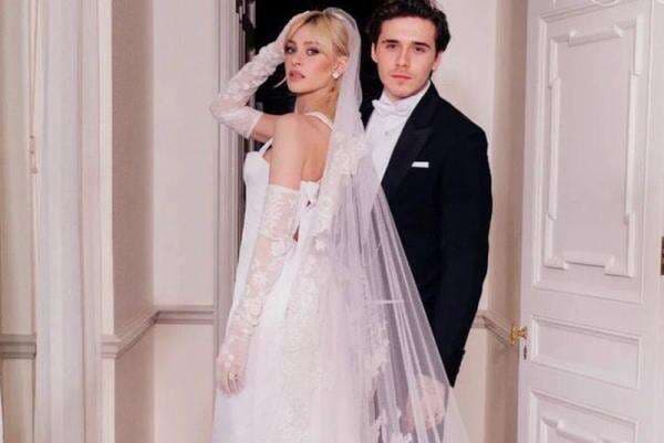 Intip Foto Pernikahan Mewah Rp52 Miliar Anak David Beckam dan Nicola Peltz Intip Foto Pernikahan Mewah Rp52 Miliar Anak David Beckam dan Nicola Peltz