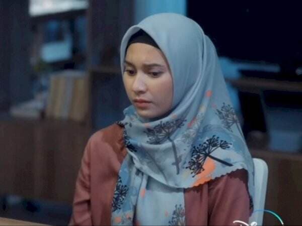 Potret Indah Permatasari Pakai Hijab, Pemeran Tari di &#039;Wedding Agreement The Series&#039;