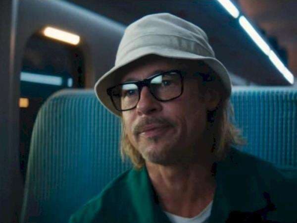Adegan Laga-Komedi Brad Pitt di 'Bullet Train' Terinspirasi dari Aksi-aksi Jackie Chan Adegan Laga-Komedi Brad Pitt di 'Bullet Train' Terinspirasi dari Aksi-aksi Jackie Chan