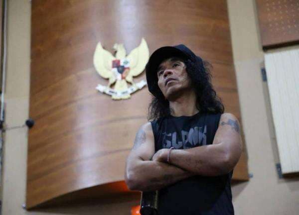Ini Bukti Cinta Kaka Slank pada 3 Buah Hatinya, Diabadikan dalam Bentuk Tato Ini Bukti Cinta Kaka Slank pada 3 Buah Hatinya, Diabadikan dalam Bentuk Tato