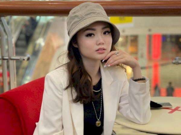 Vanessa Khong dan Ayahnya Resmi Ditahan, Buntut Kasus Binomo Indra Kenz Vanessa Khong dan Ayahnya Resmi Ditahan, Buntut Kasus Binomo Indra Kenz