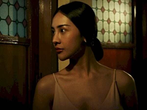 Anya Geraldine Unggah Foto Berlumuran Darah hingga Pegang Pisau, Mau Main Film Thriller?