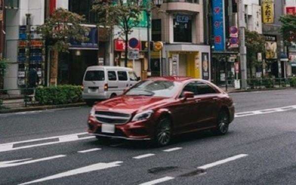 Mengapa Mobil Sering Mogok Mendadak di Tengah Rel Kereta? Ini Jawabannya Mengapa Mobil Sering Mogok Mendadak di Tengah Rel Kereta? Ini Jawabannya