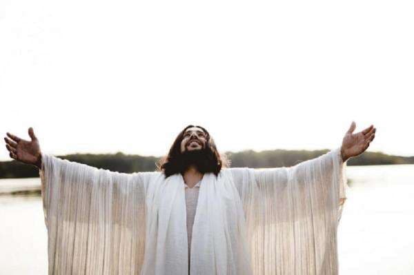 12 Murid Yesus yang Diutus sebagai Rasul 12 Murid Yesus yang Diutus sebagai Rasul