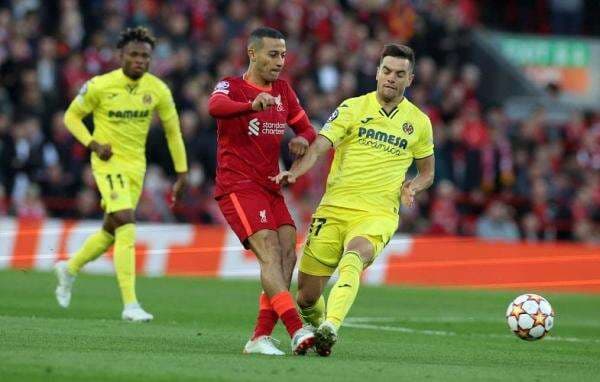 Masterclass! Orkestra Sempurna Thiago Alcantara Bikin Tembok Villarreal Runtuh Masterclass! Orkestra Sempurna Thiago Alcantara Bikin Tembok Villarreal Runtuh