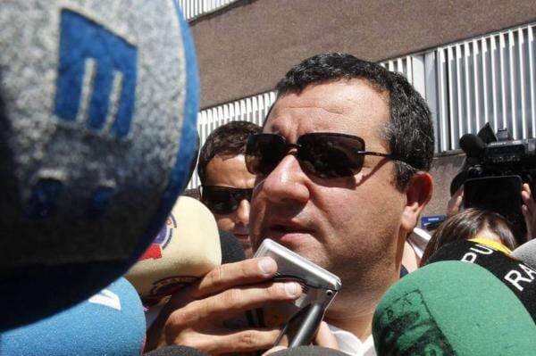 Beredar Hoaks Mino Raiola Meninggal Dunia, Dokter di Milan Ngamuk Beredar Hoaks Mino Raiola Meninggal Dunia, Dokter di Milan Ngamuk