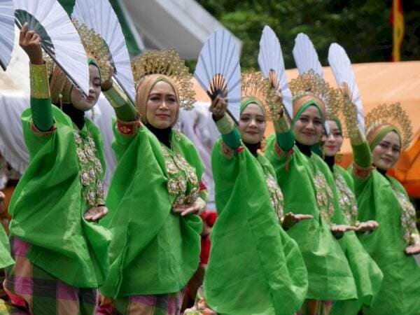 Bangga! Baju Tertua di Dunia Ternyata Berasal dari Salah Satu Suku Indonesia