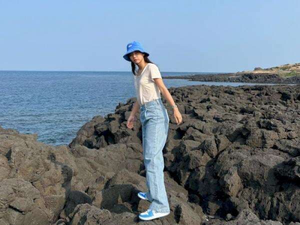 5 Inspirasi Style Wanita Korea Casual Keren dan Stylish, Ada yang Cocok untuk Hijabers! 5 Inspirasi Style Wanita Korea Casual Keren dan Stylish, Ada yang Cocok untuk Hijabers!