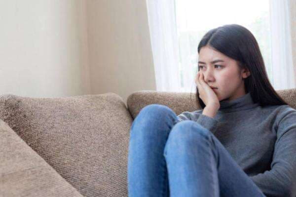 100 Kata-Kata Sedih Kehidupan Keluarga, Penuh Arti dan Menyentuh 100 Kata-Kata Sedih Kehidupan Keluarga, Penuh Arti dan Menyentuh