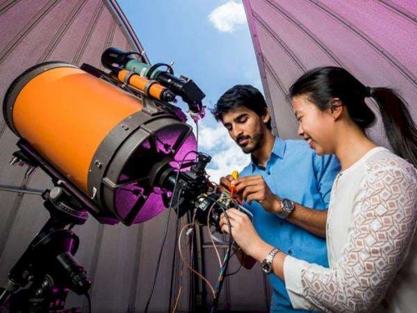 Kenapa Banyak Mahasiswa Indonesia Kuliah di Australia? Ini Alasannya! Kenapa Banyak Mahasiswa Indonesia Kuliah di Australia? Ini Alasannya!