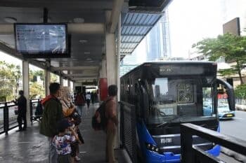 Ingat! Mulai Besok Transjakarta Ubah Rute Halte Tosari dan Halte Bundaran Senayan