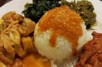 Tips Makan Nasi Padang Tanpa Takut Kena Kolesterol Tips Makan Nasi Padang Tanpa Takut Kena Kolesterol
