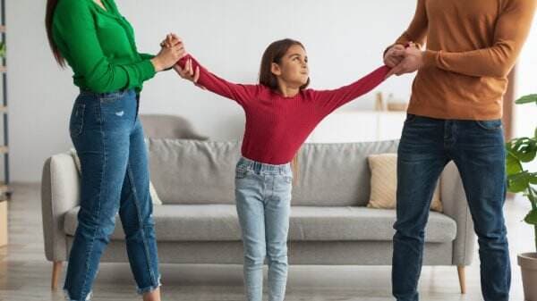 Hukum Perceraian dalam Islam, Lengkap dengan Dalil dan Macam-macam Talak Hukum Perceraian dalam Islam, Lengkap dengan Dalil dan Macam-macam Talak