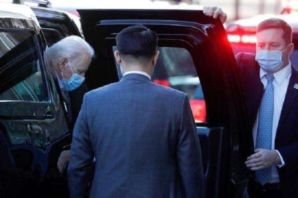 Dua Paspampres Biden Mabuk dan Berkelahi di Korsel Dua Paspampres Biden Mabuk dan Berkelahi di Korsel